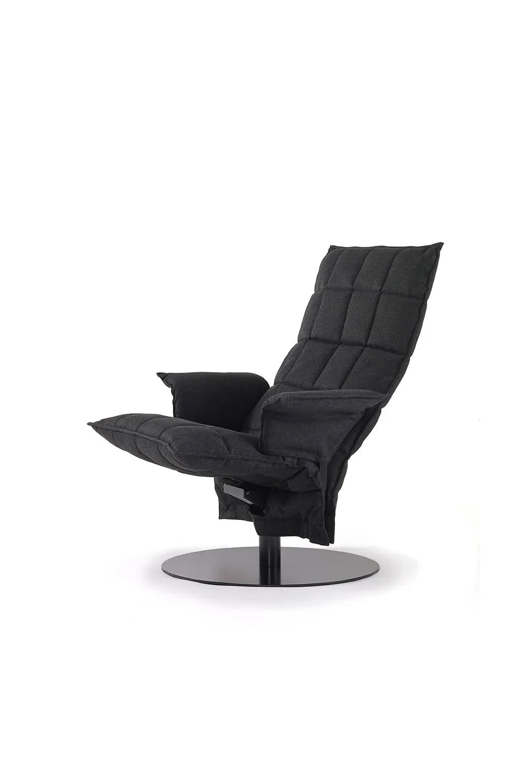 Wide Swivel k chair with plate base