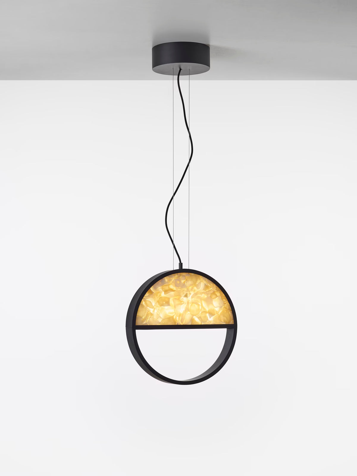 GEOMETRIC LIGHT