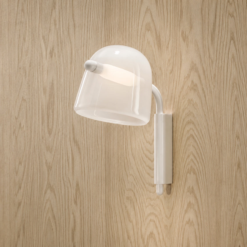 Mona Wall Light