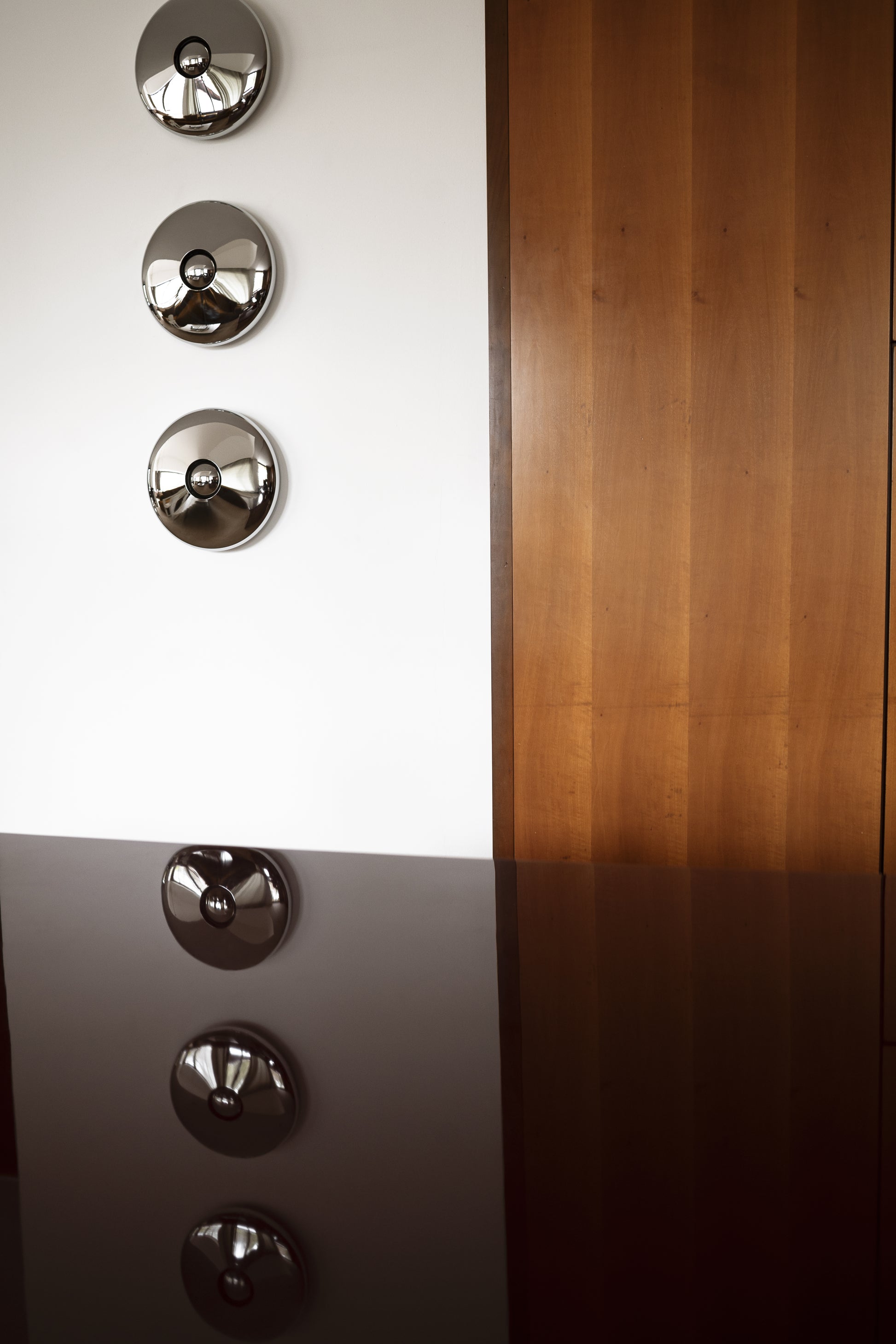 Andrea Wall Light