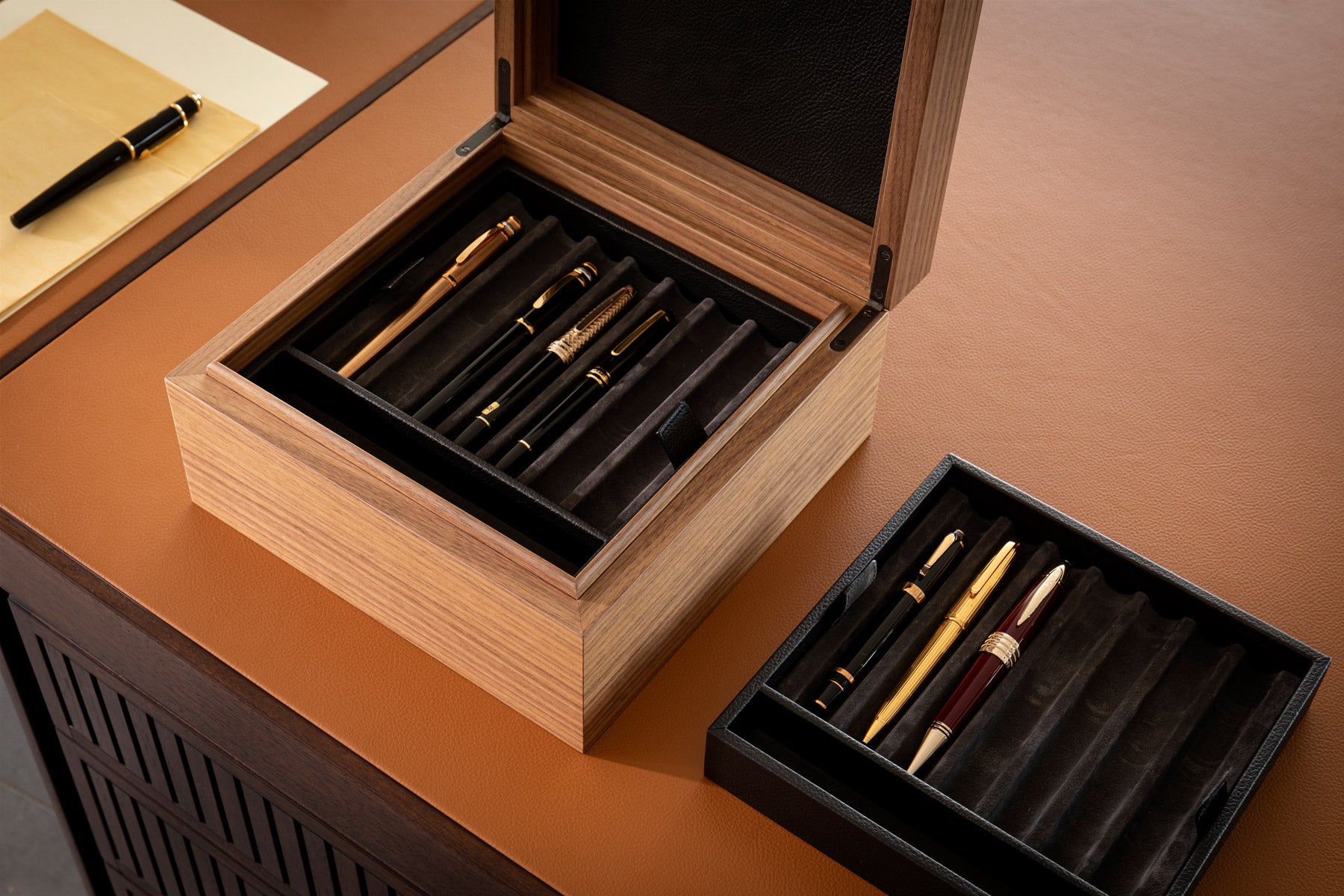 Pens Box