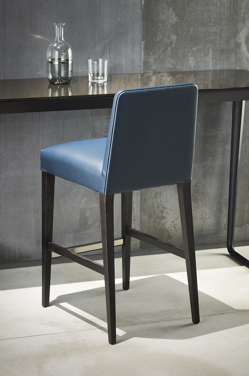Classic Stool