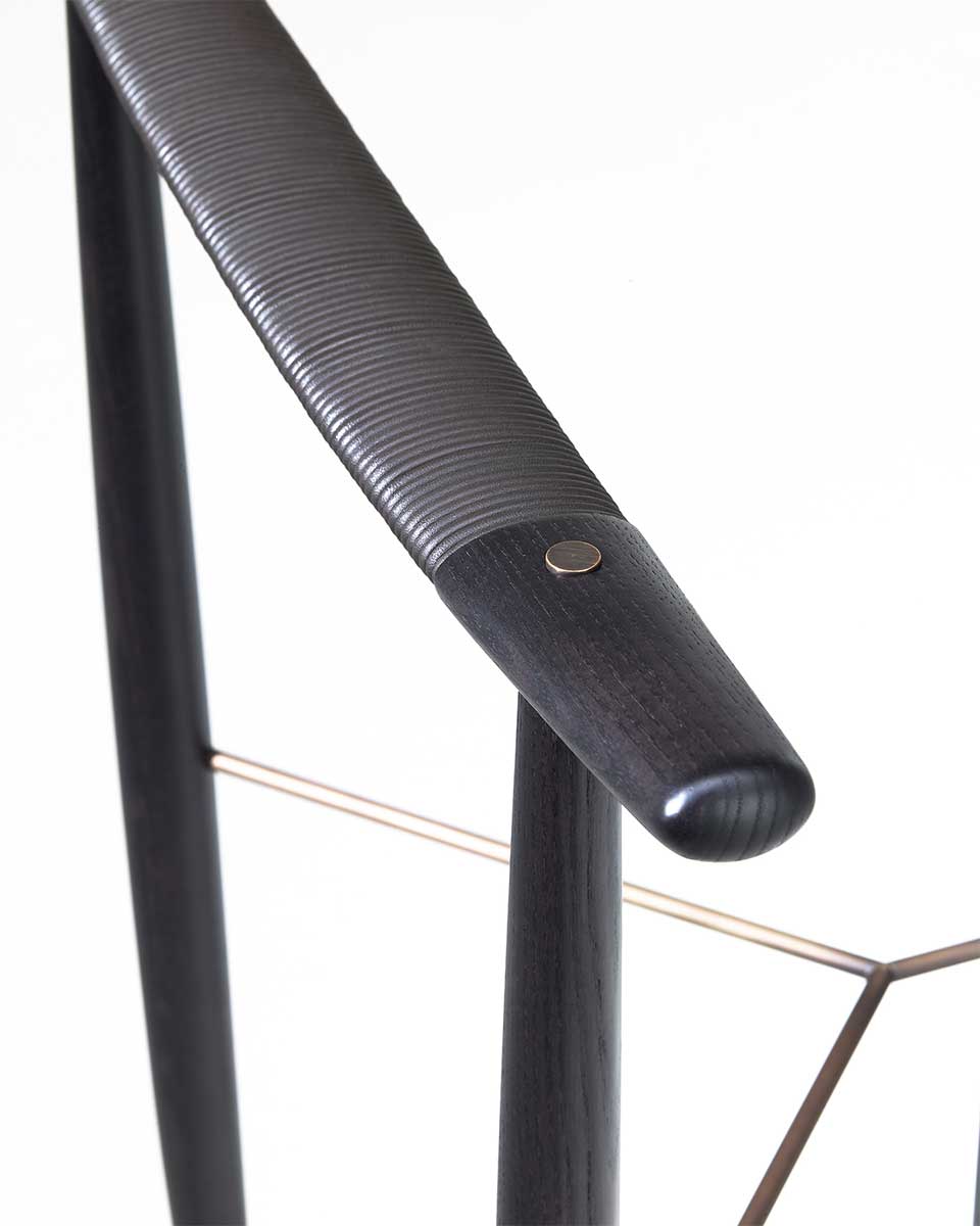 Duo Valet Stand