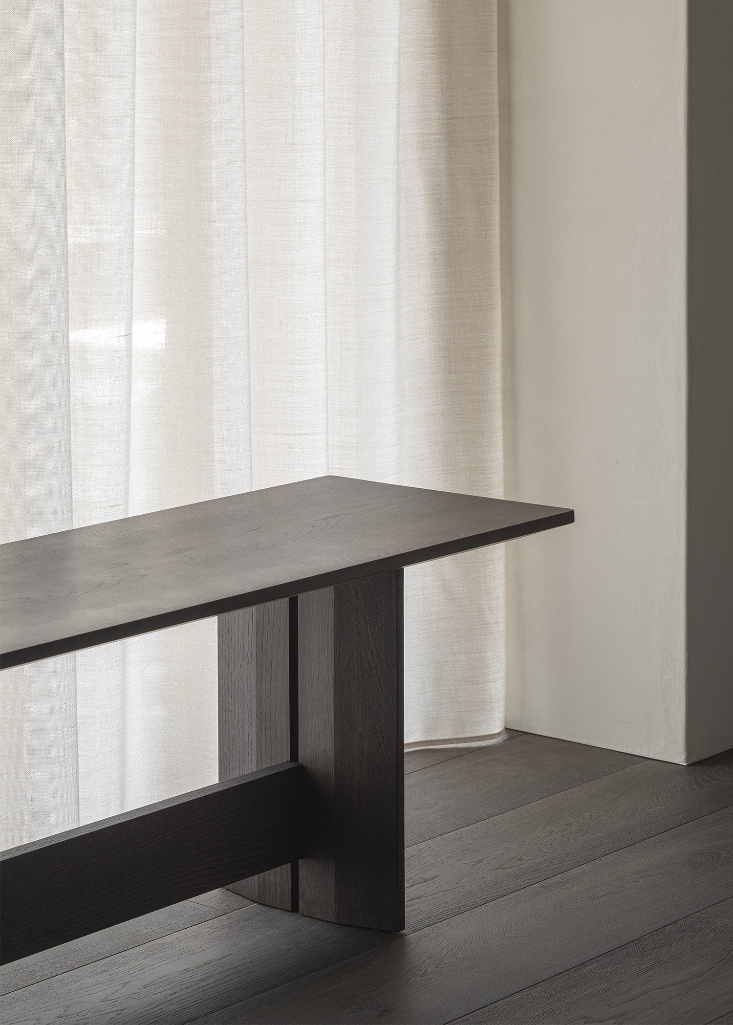 A-B01 | Bench