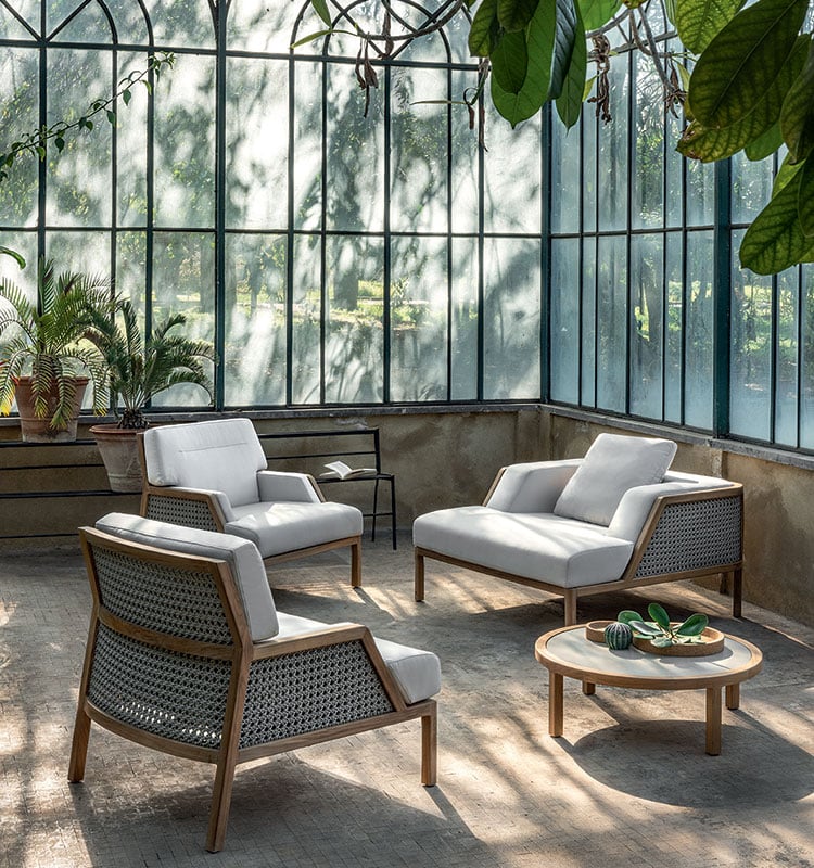 Grand Life Lounge Armchair