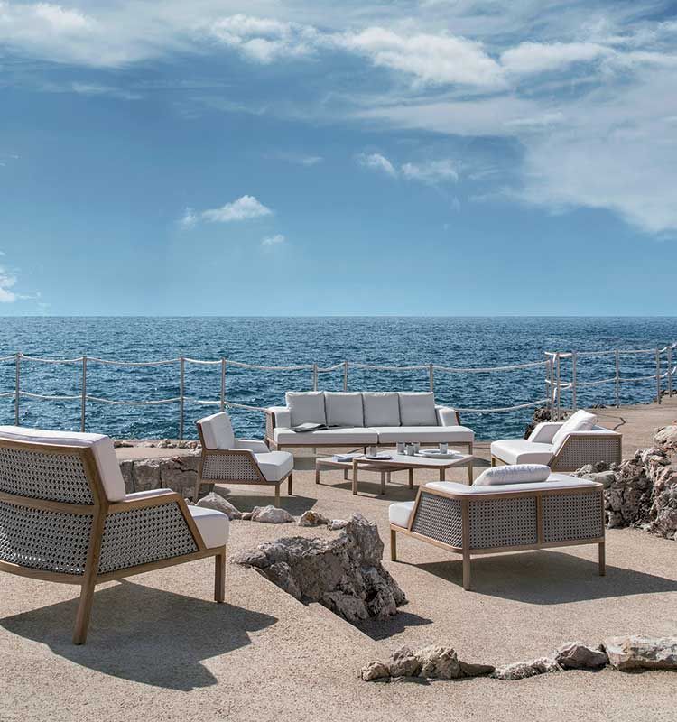 Grand Life Lounge Armchair