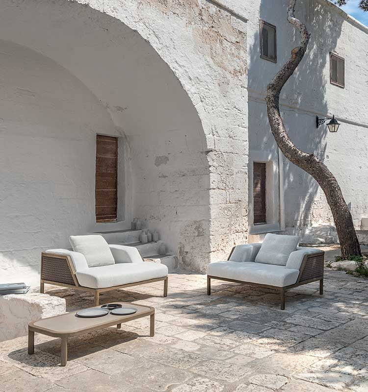 Grand Life Lounge Armchair