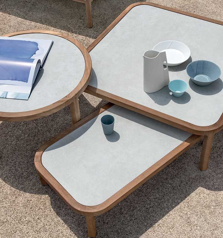 Grand Life Square Coffee Table
