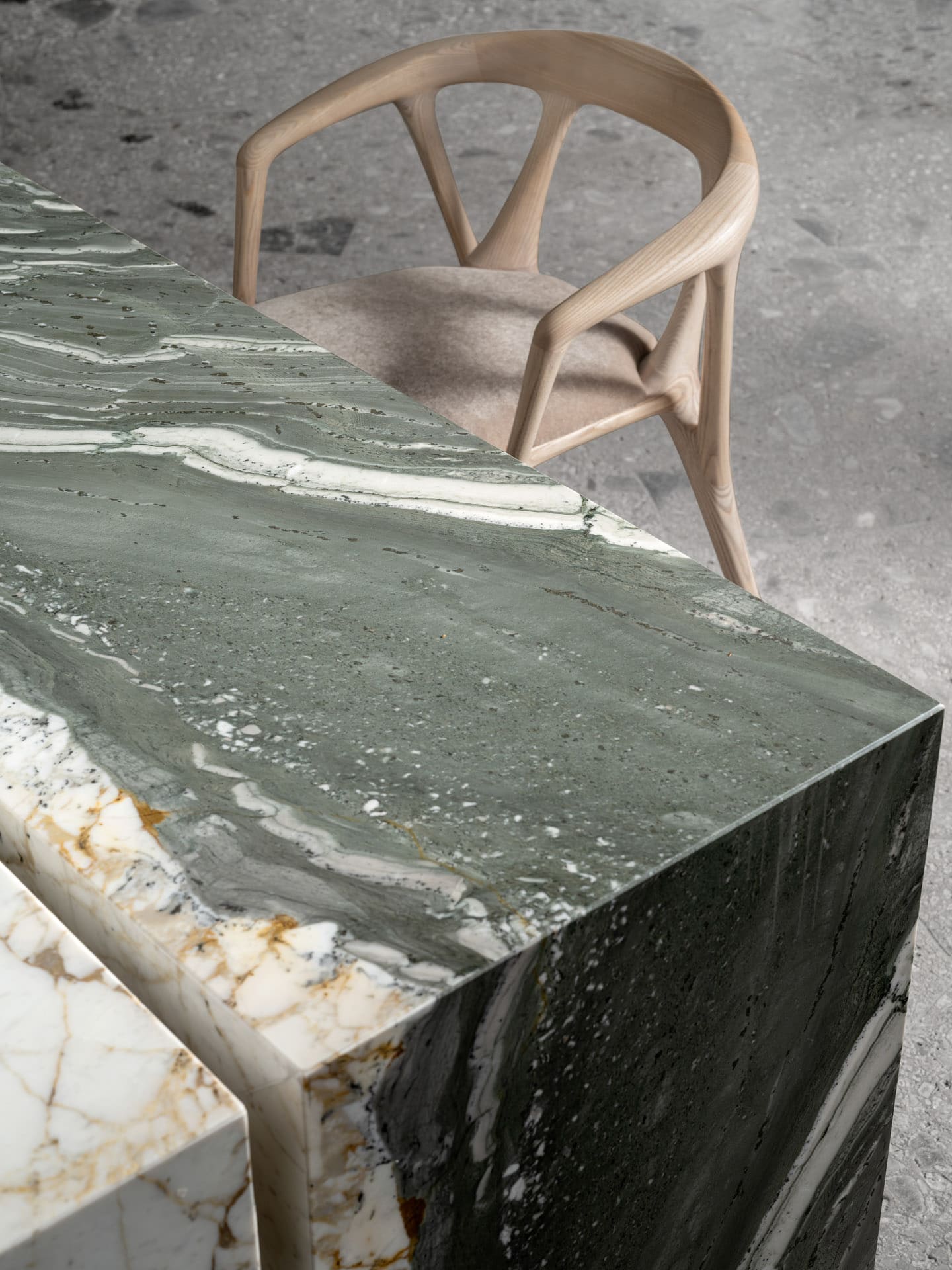 K-Table Dining Table