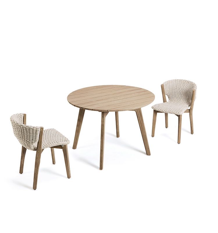 Knit Round Dining Table
