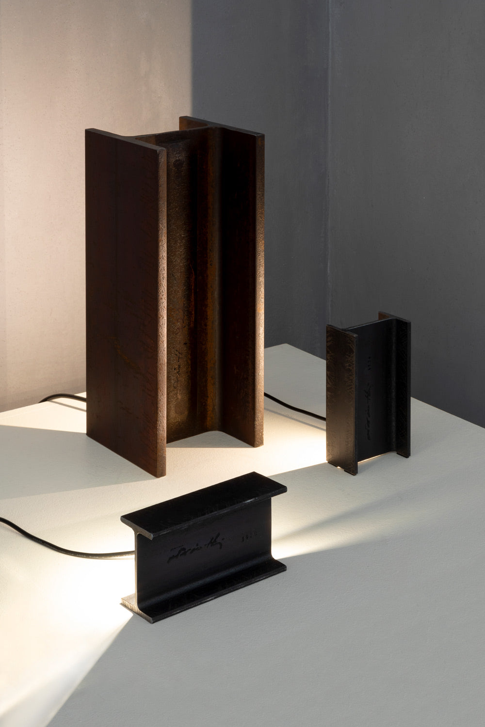 Mini Mais Plus Que Cela Je Ne Peux Pas Table Lamp