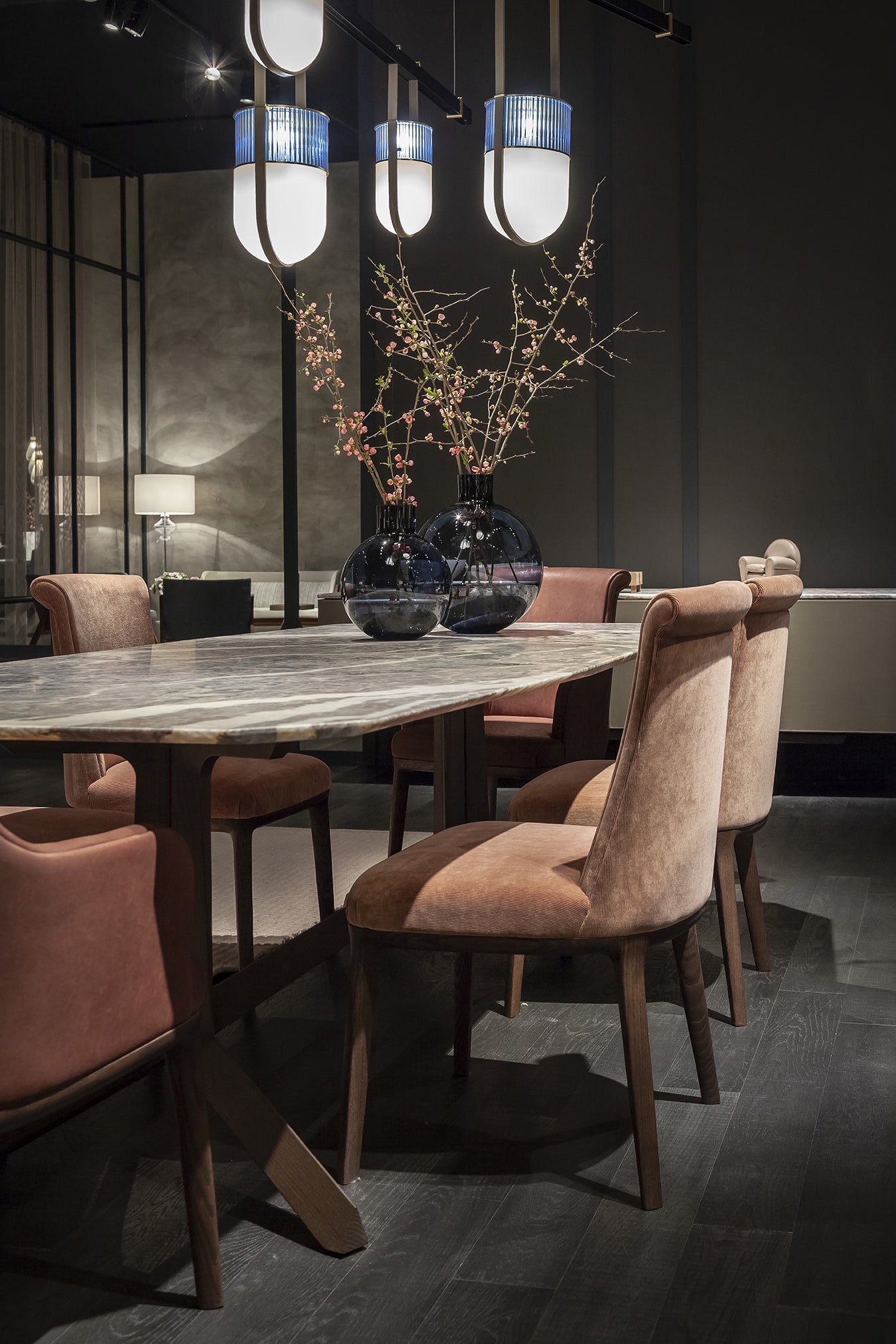 poltrona frau diva chair