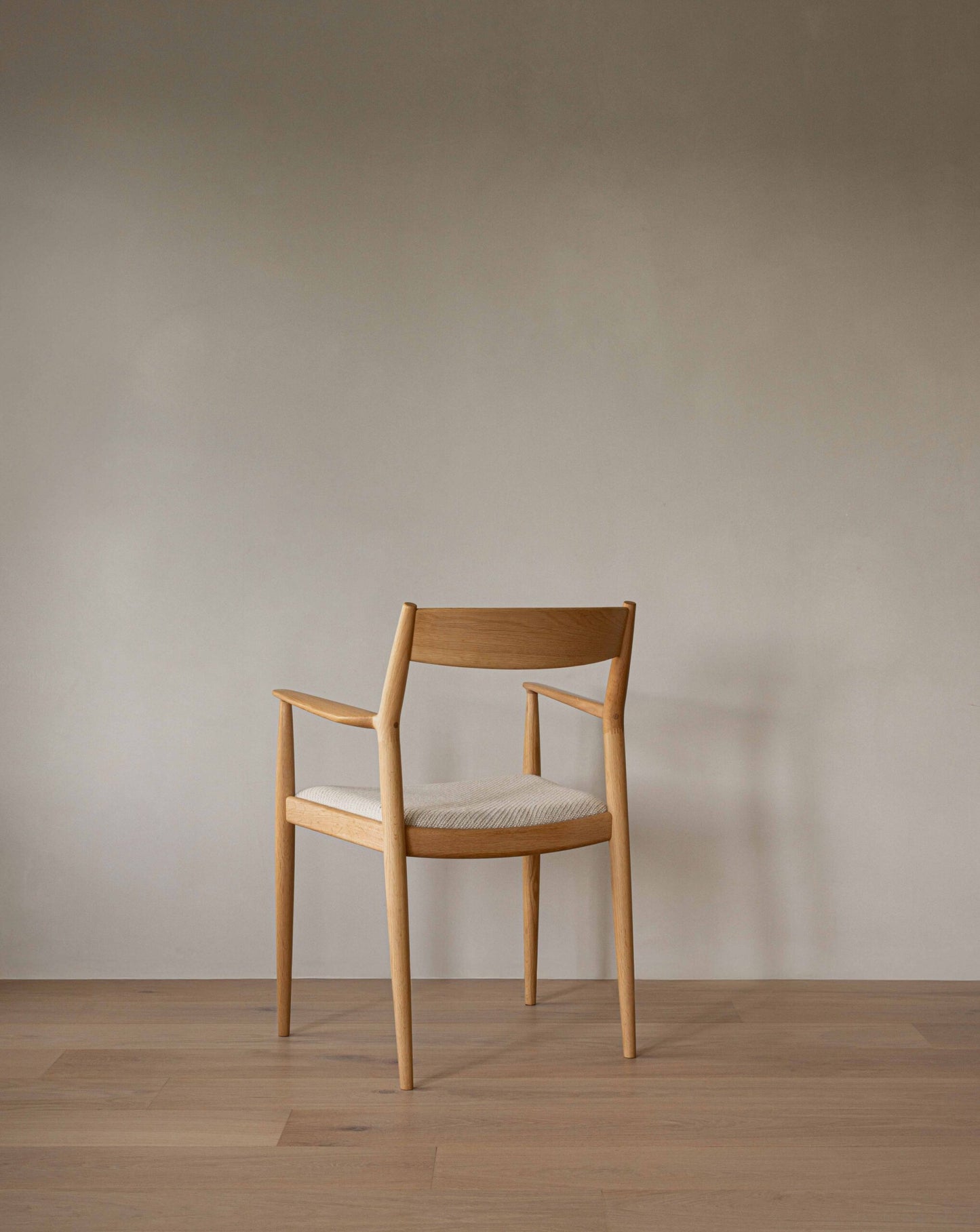 N–DC01 | Dining Chair