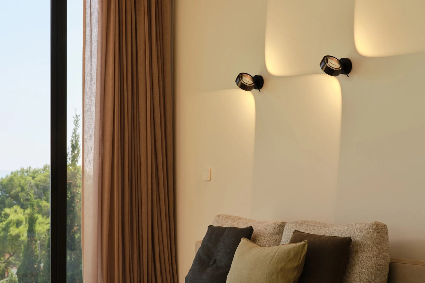 Sento Verticale Wall Light