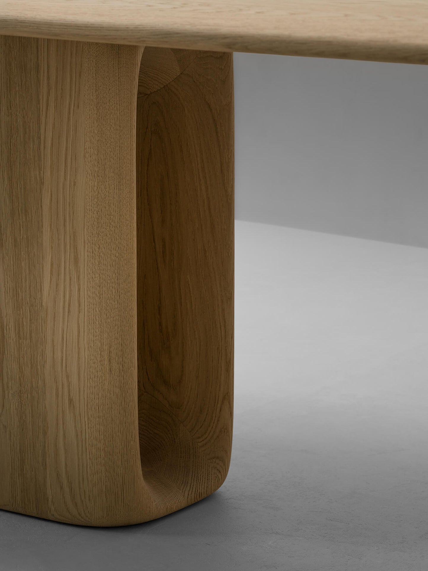 PATINE ∙ DINING TABLE RECTANGULAR