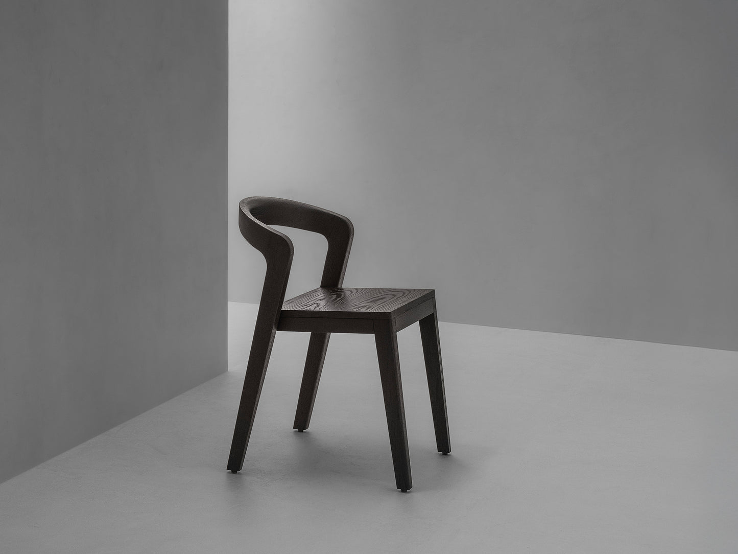 PLAY ∙ DINING CHAIR