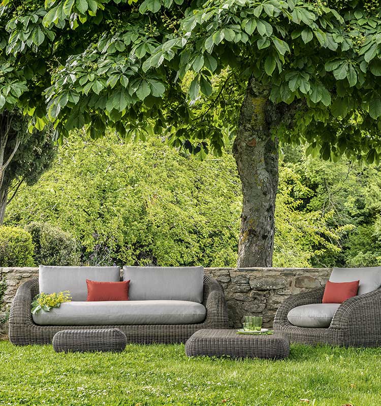 Phorma Armchair