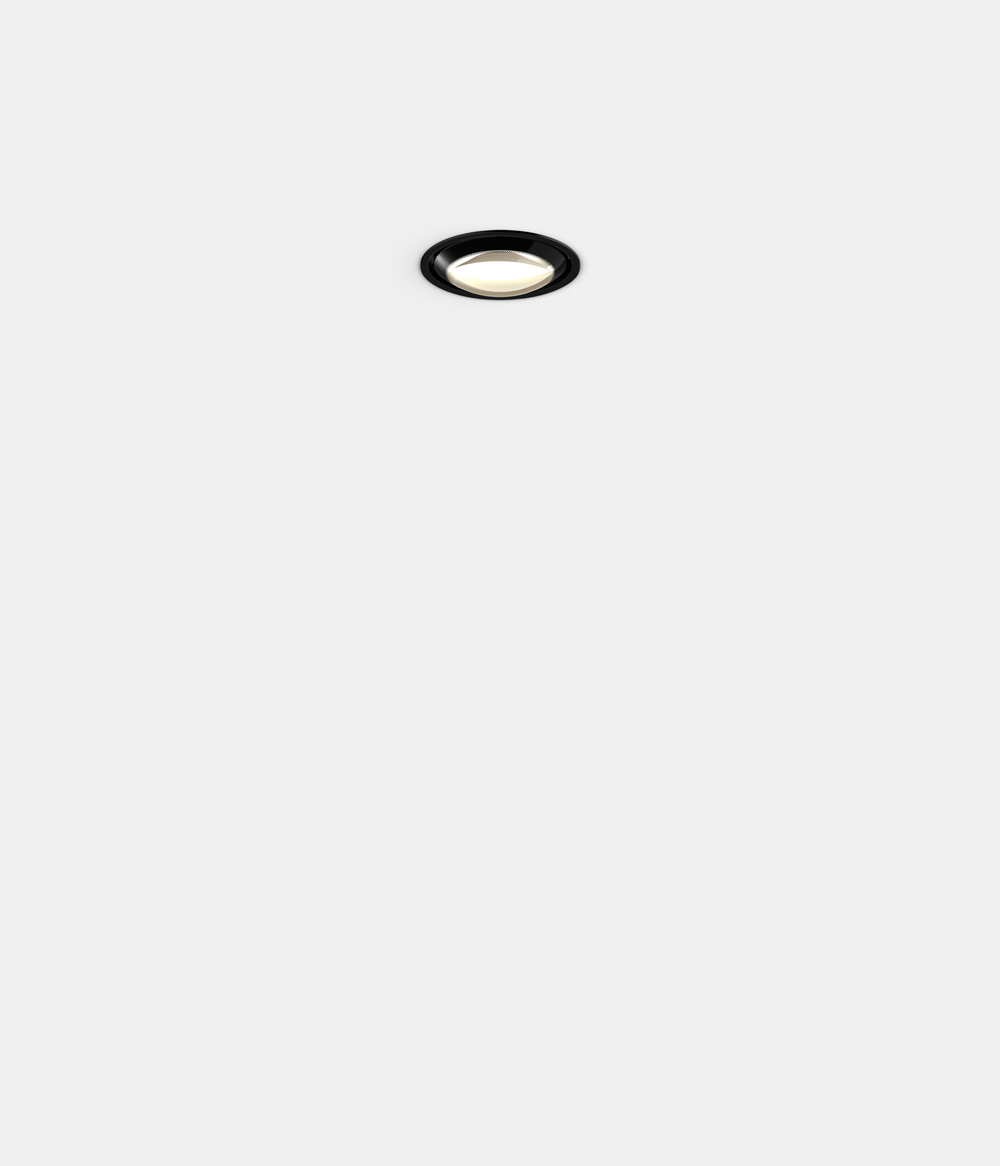 Più Piano V Edge Spotlight