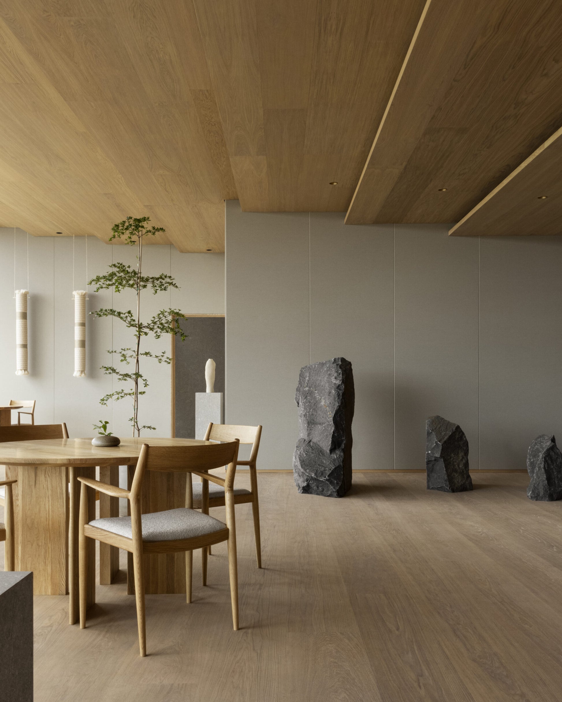 A-DT03 | Dining Table