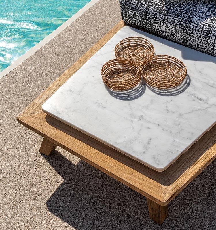 Rafael Lounge Armchair With Coffee Table
