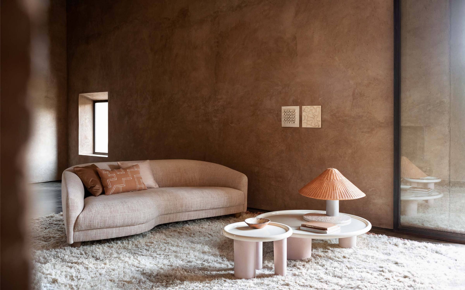 Alma Table Lamp