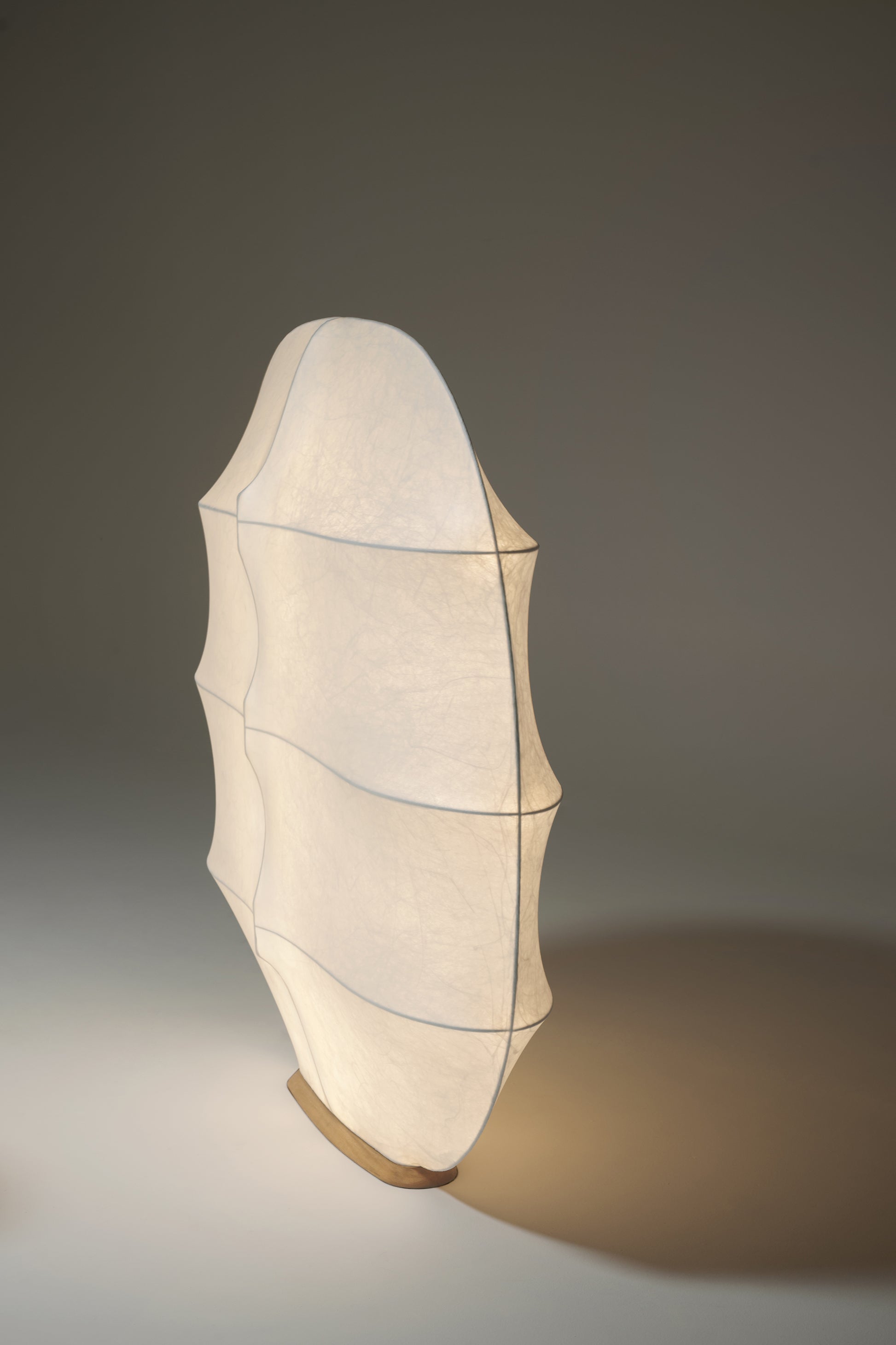 Gunta Table Lamp