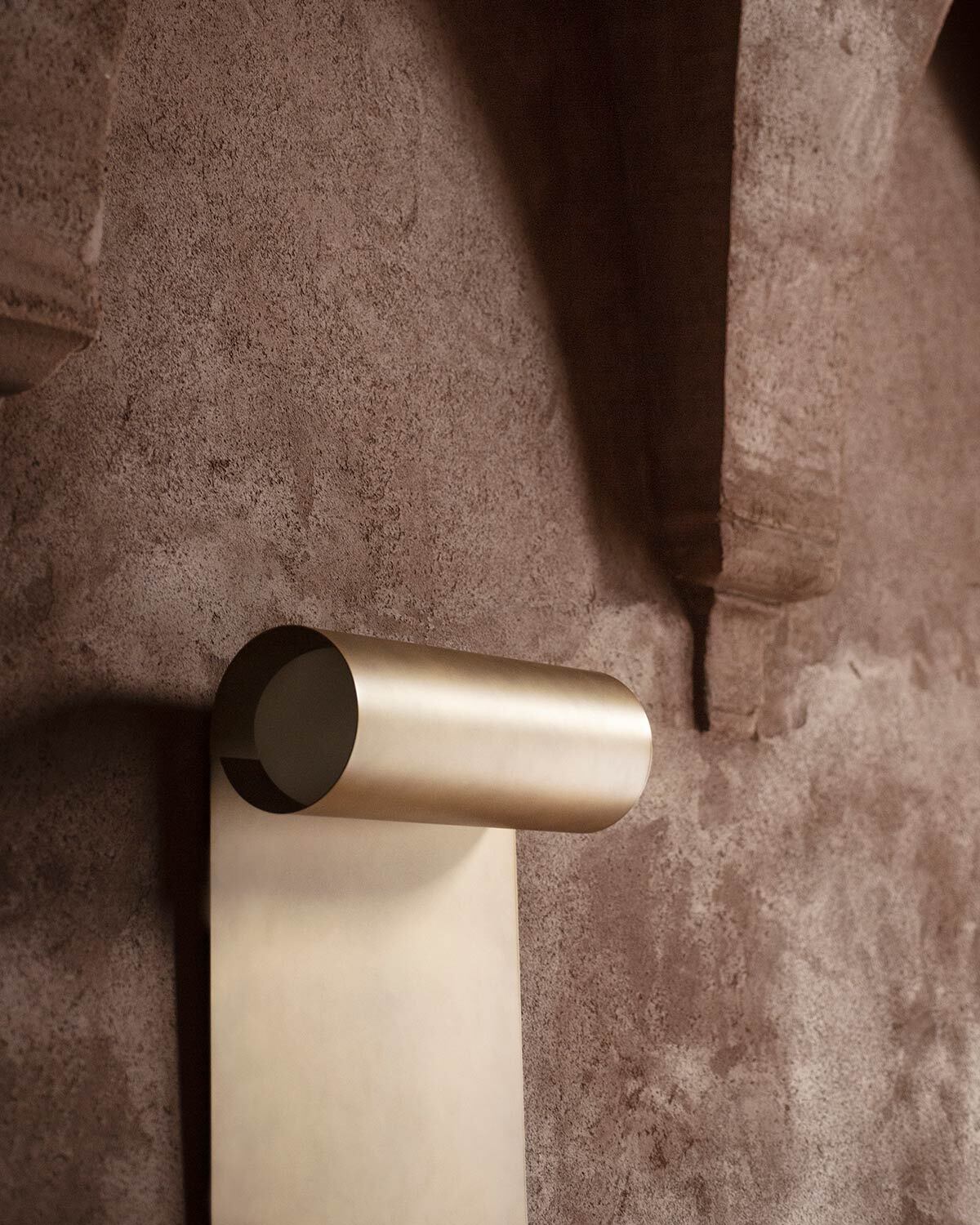Doric Wall Light