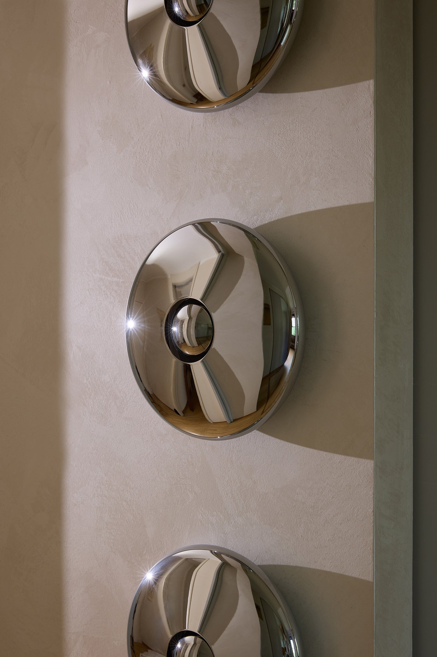 Andrea Wall Light