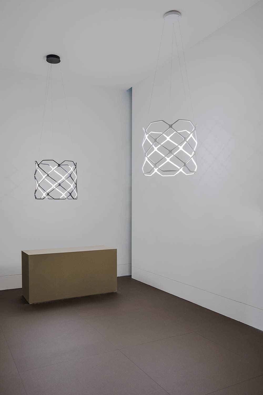 Titia Ceiling Light