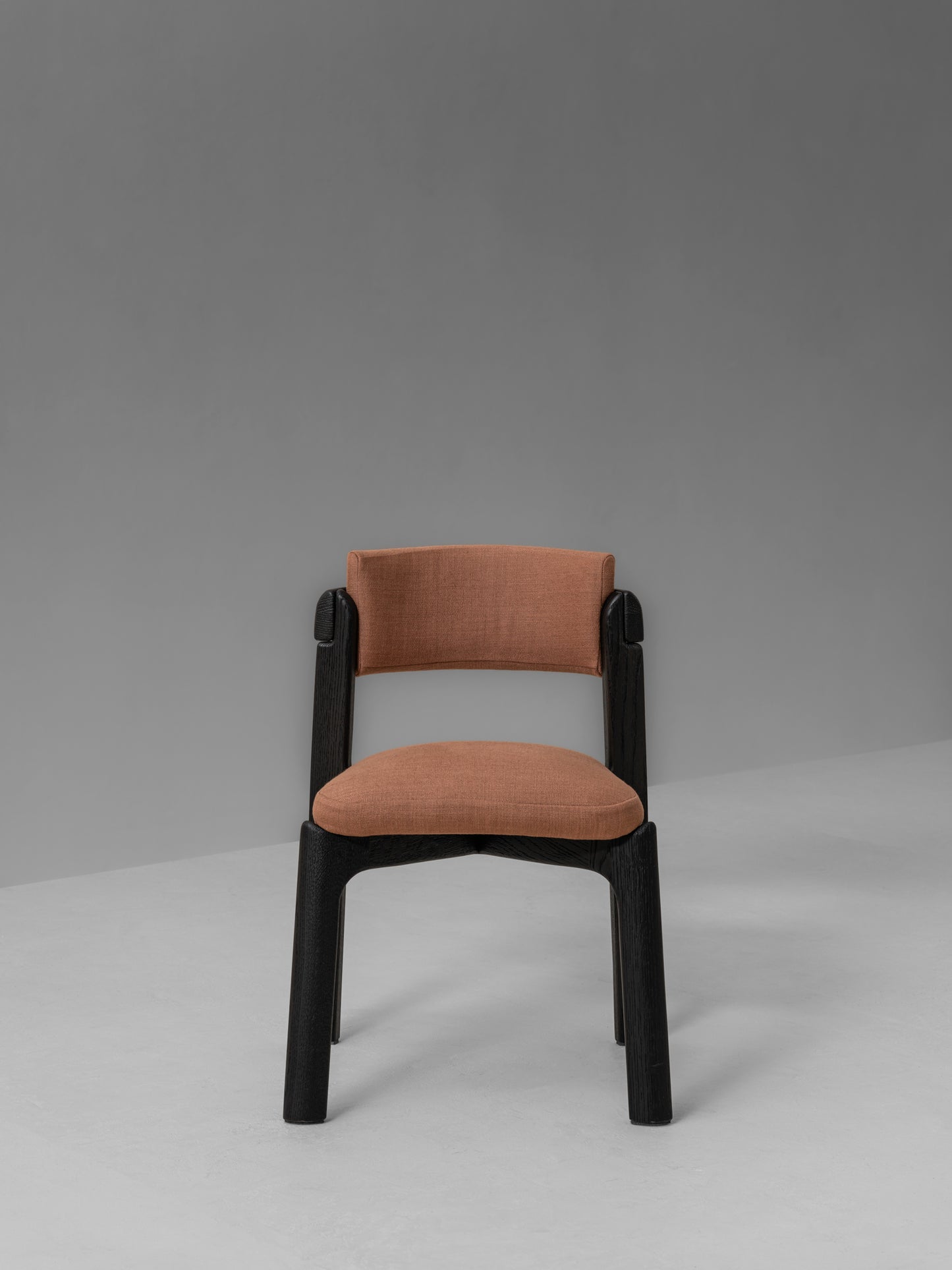 VIU ∙ DINING CHAIR