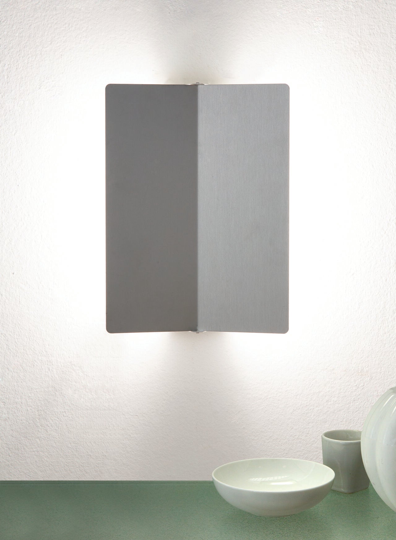 Applique À Volet Pivotant Plié Wall Light