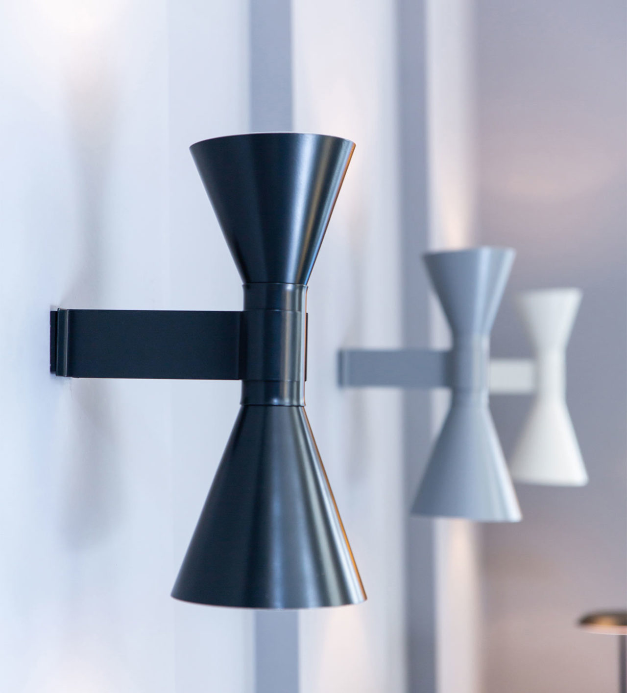 Applique De Marseille Wall Light