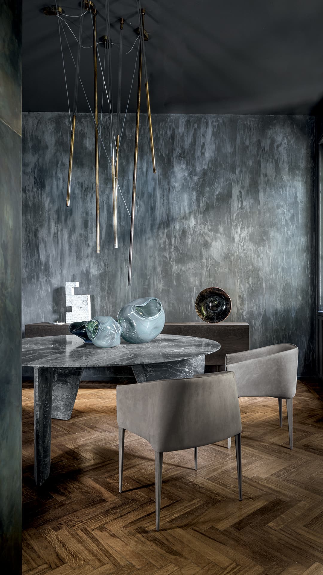 Zagg Chair