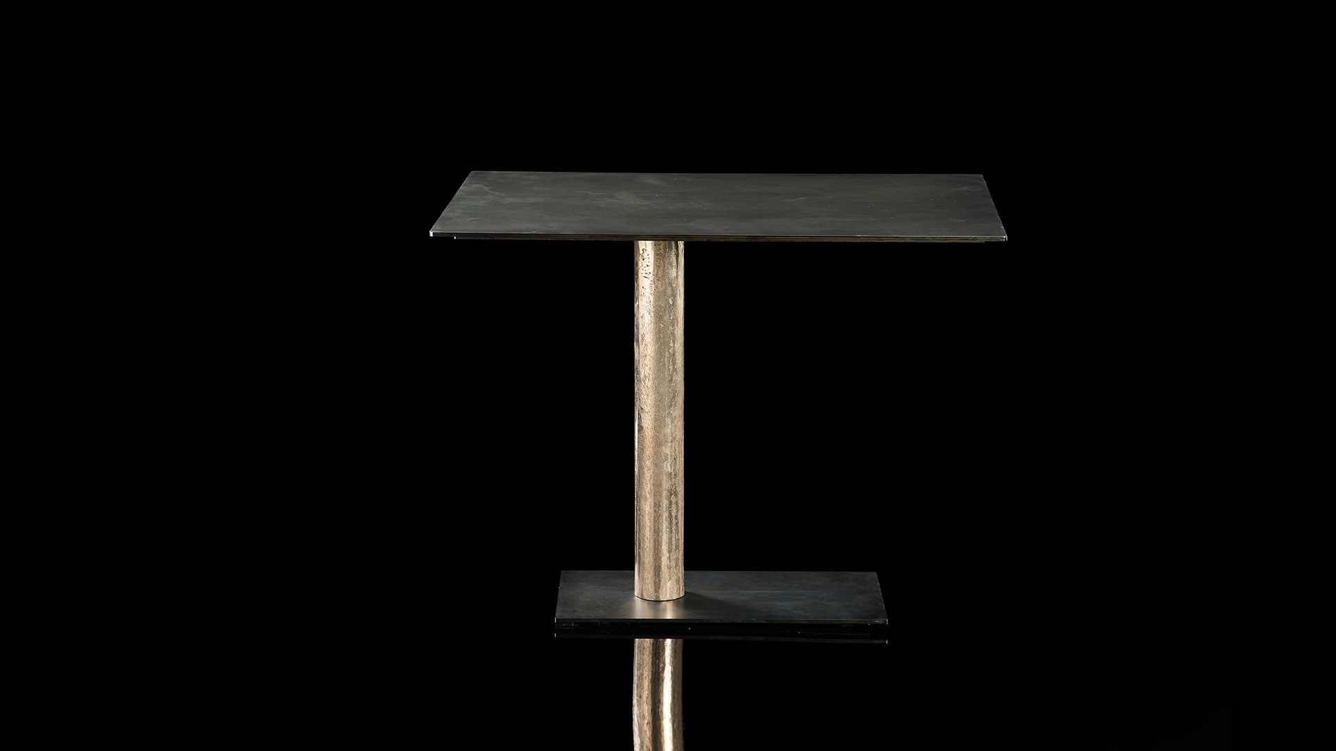 Twistable Coffee Table