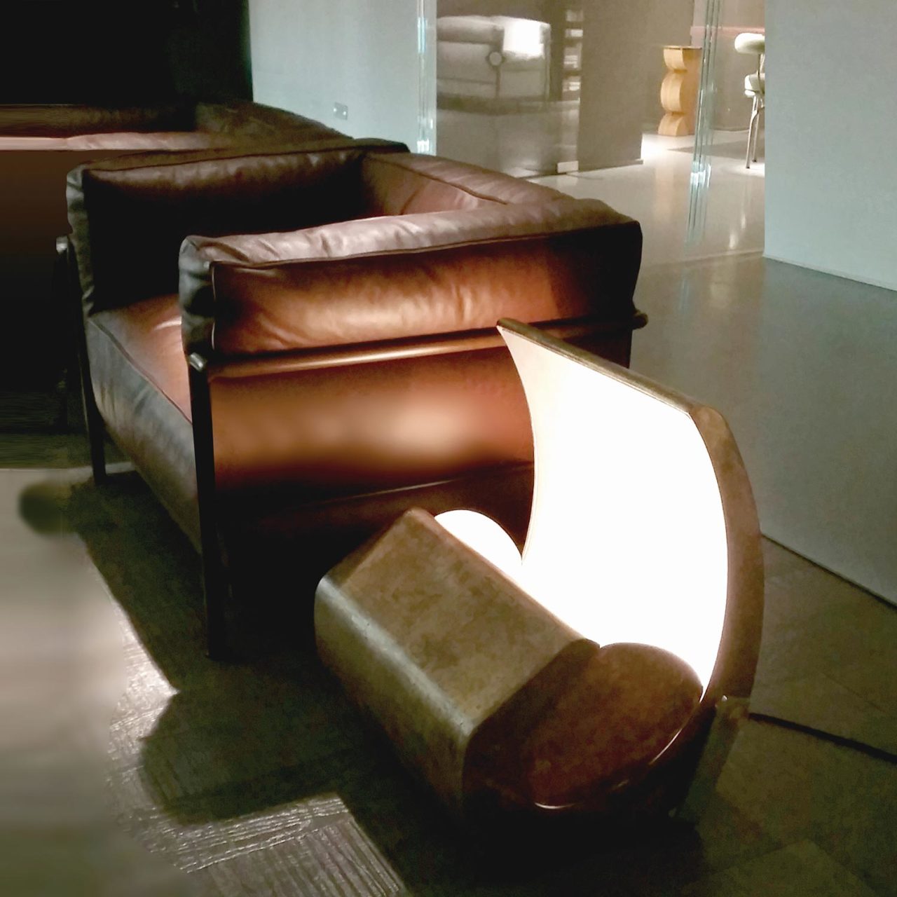 Escargot Floor Lamp
