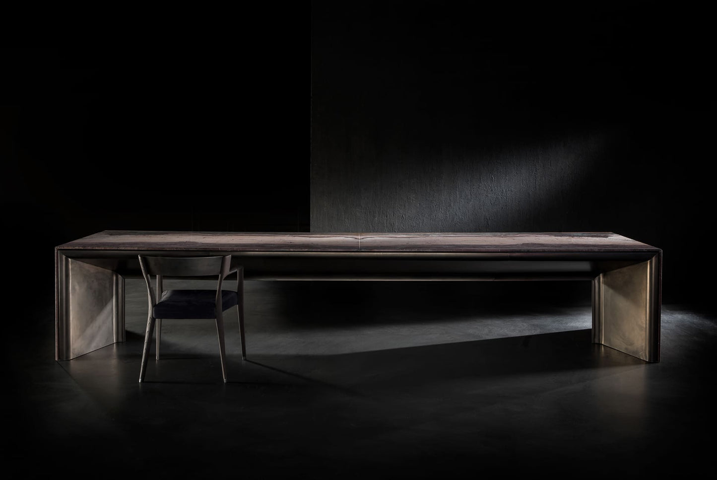 Alter Ego Dining Table