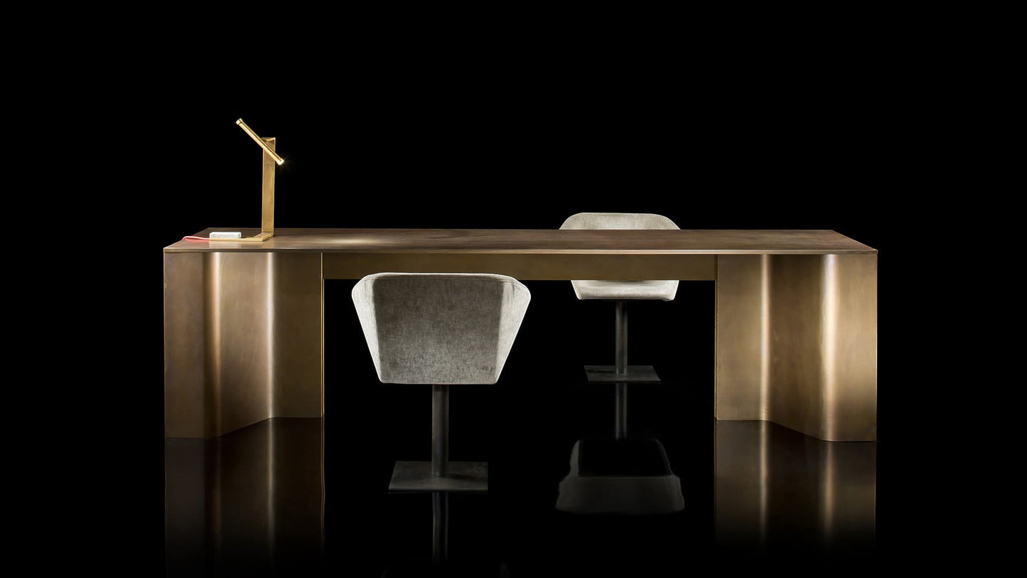 Flat Table Lamp