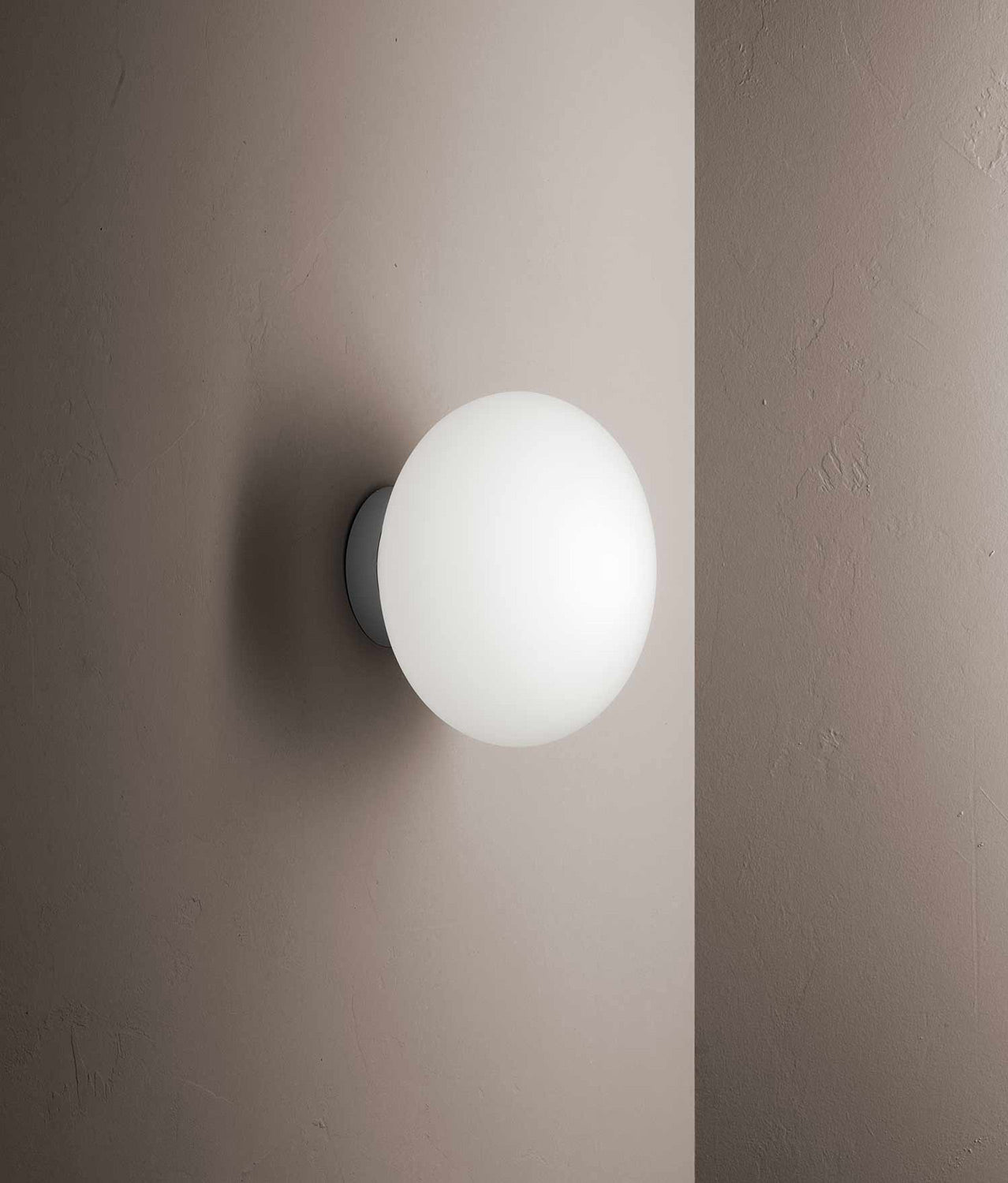Maga Wall Light