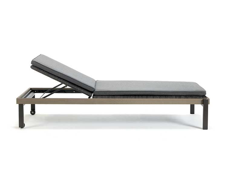 Allaperto Mountain / Etwick Sunbed
