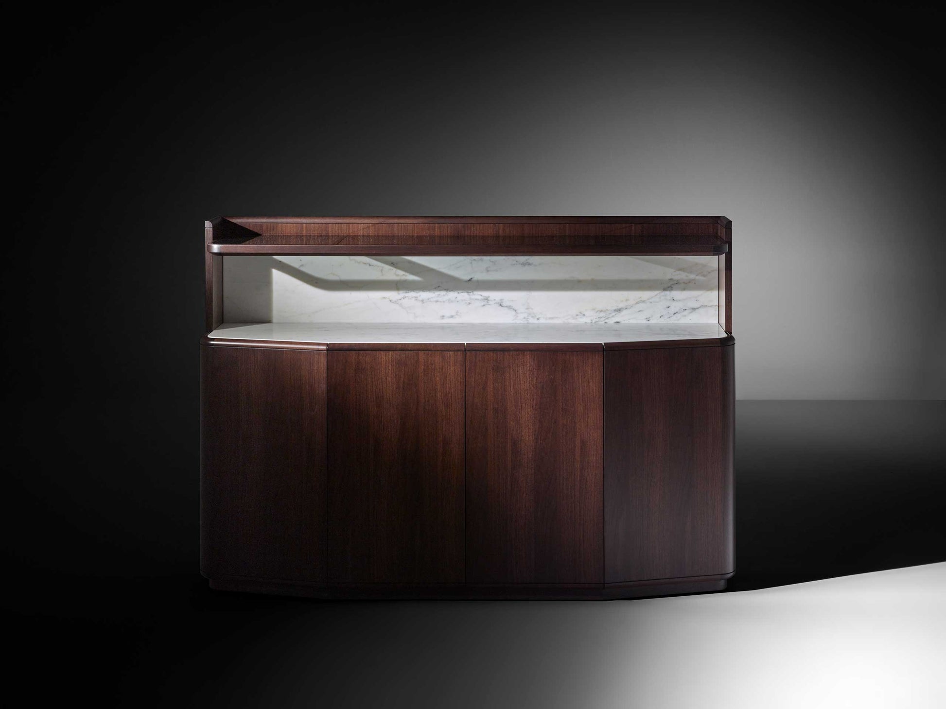 Skilful Credenza
