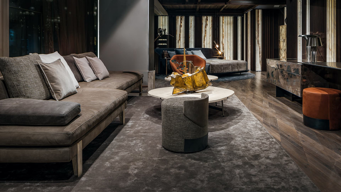 Lailand Sofa