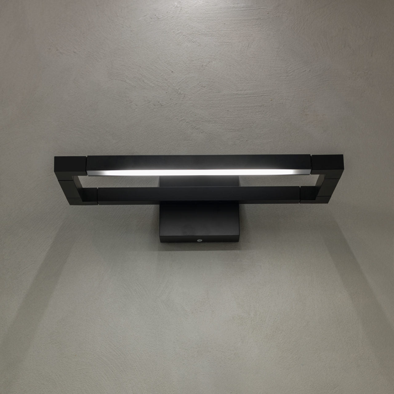 Spigolo Wall Light