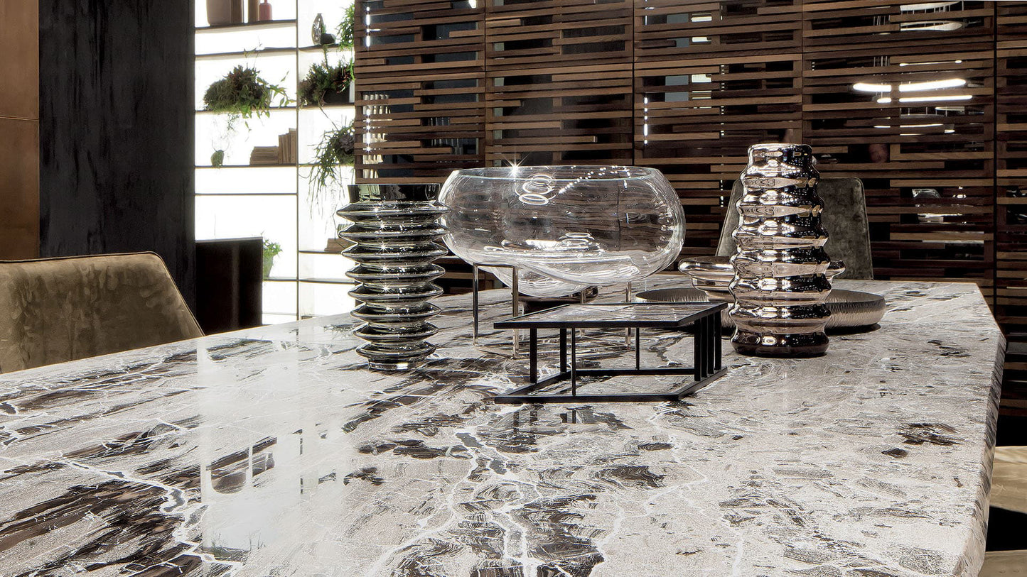 S-Penny Dining Table