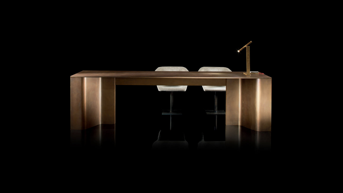 Time Dining Table