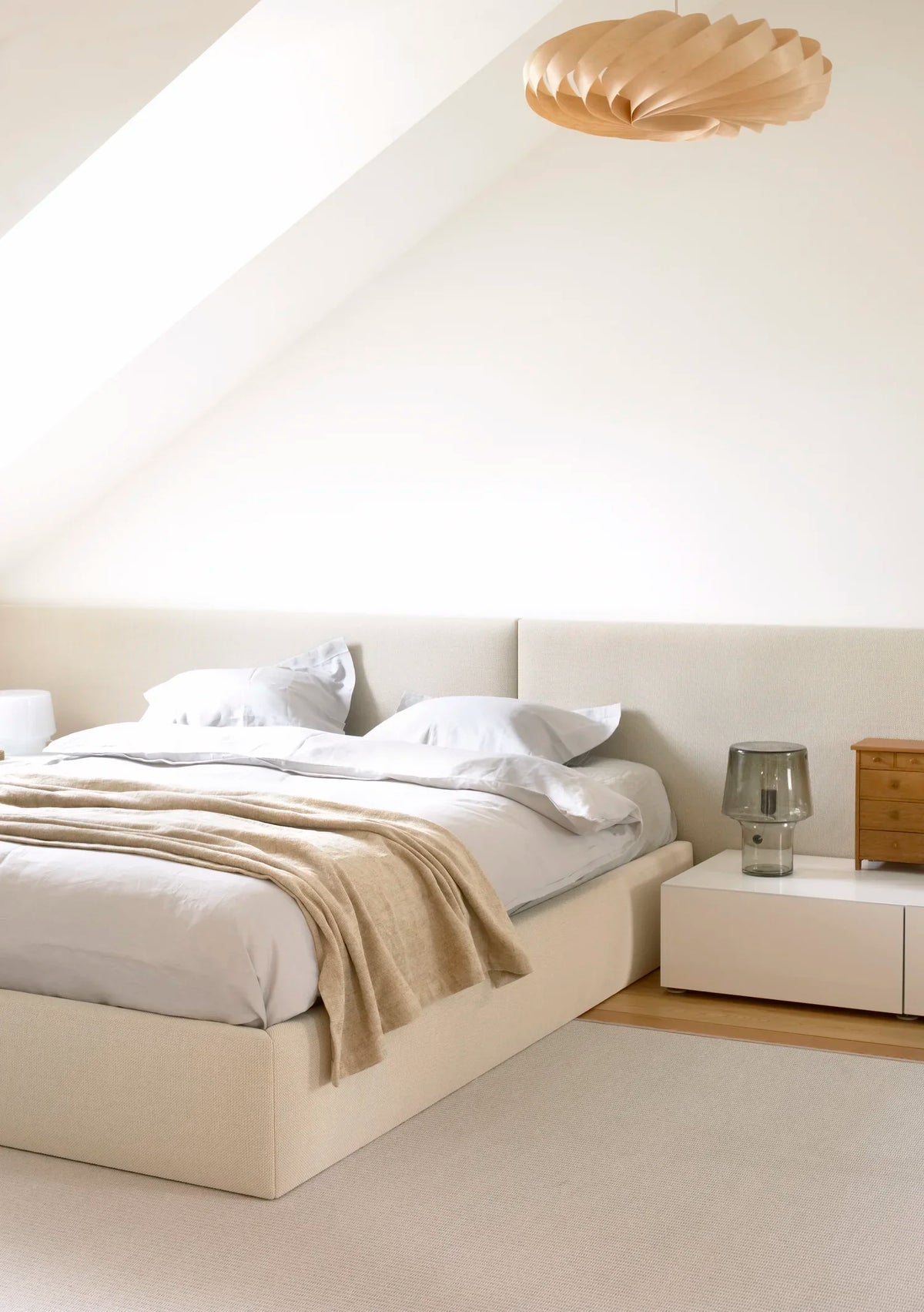 Bed frame
